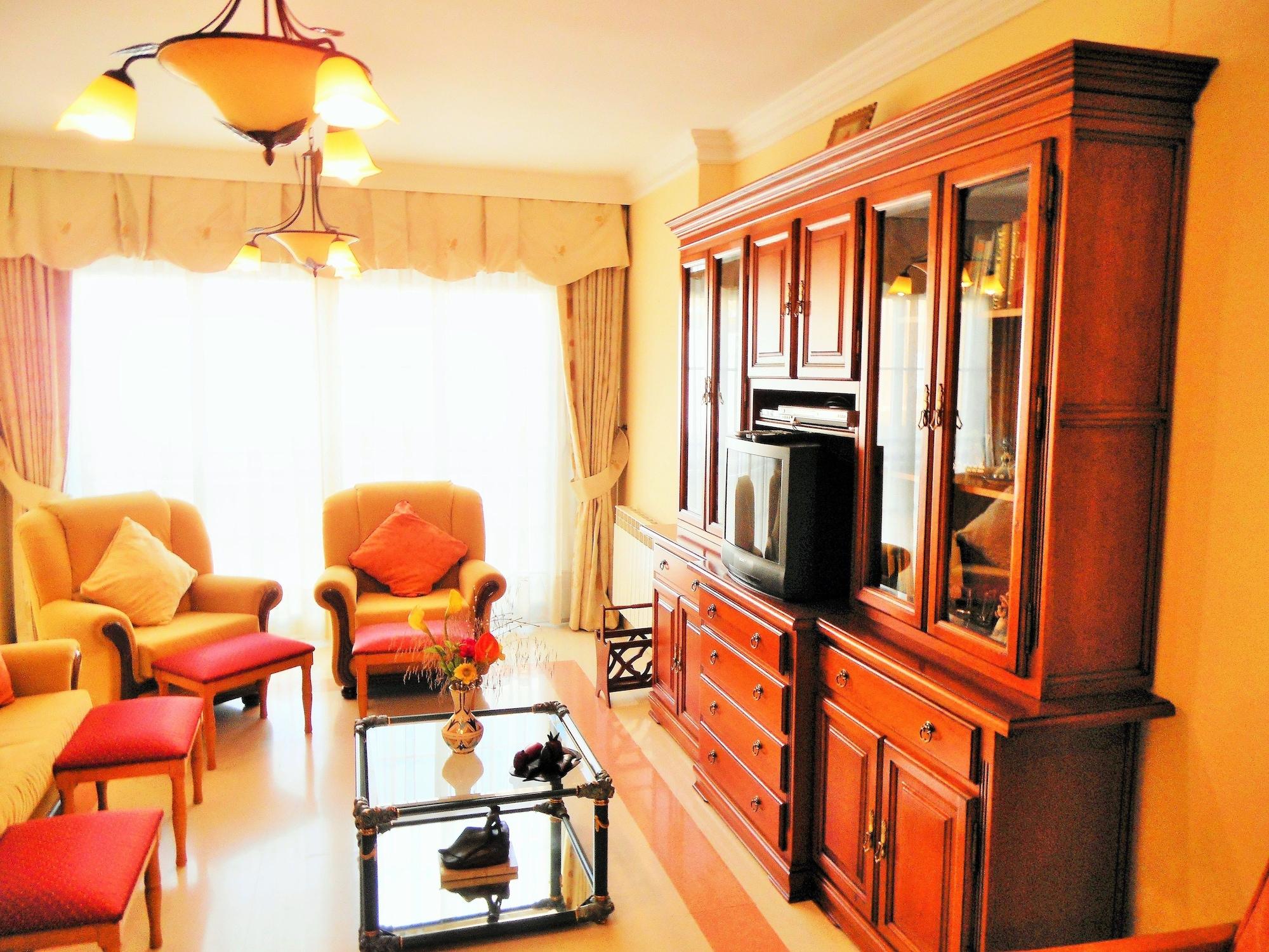 Martin House & Grenada