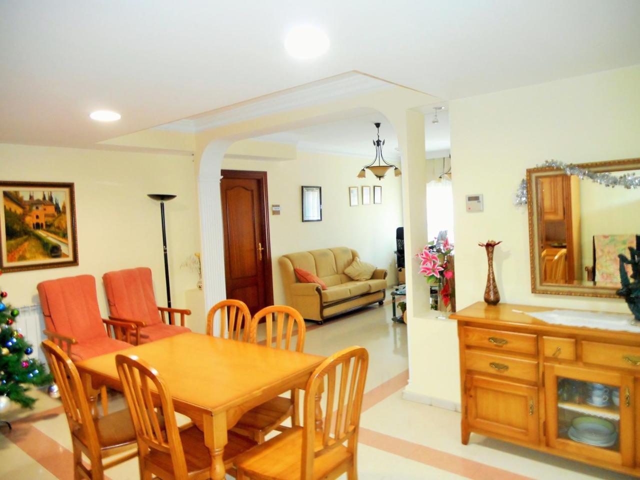 The Martin House & Baño Privado